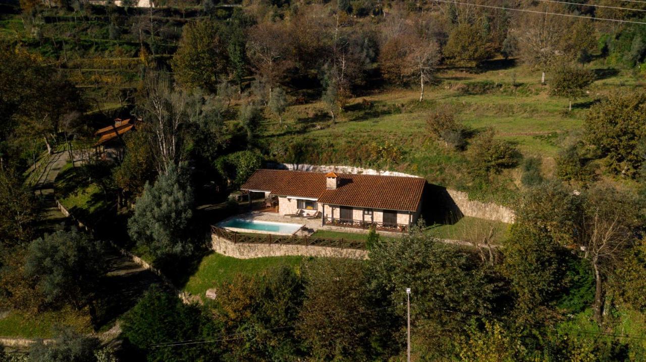 Casa Da Terra Nova - Geres Villa Rio Caldo Luaran gambar